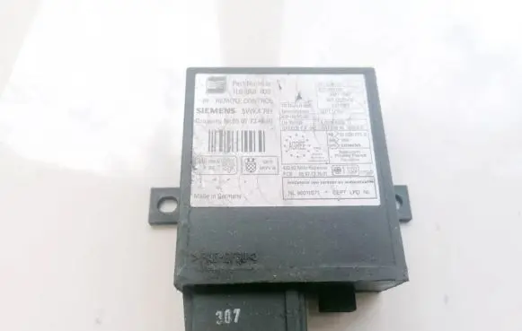 Seat Ibiza II (6k) Other control units/modules 1L0959800 5WK4791