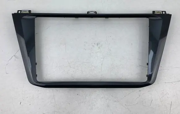 Volkswagen Tiguan Allspace Radio/GPS head unit trim 5NN858069B
