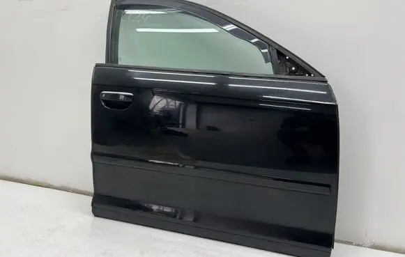 Audi A3 S3 A3 Sportback 8P Front door MMAUTKO20334