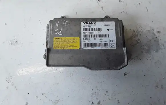 Volvo V70 Airbag control unit/module P31264932 T207100606331 0285010372