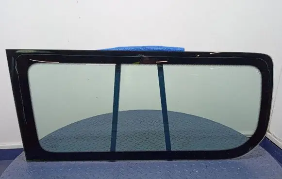 Citroen Jumpy Rear side window 