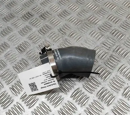 Volkswagen Caddy Intercooler hose/pipe 05L145828D