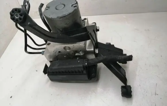 BMW 5 E60 E61 ABS Pump 3451678336006 3452678336201 0130108129