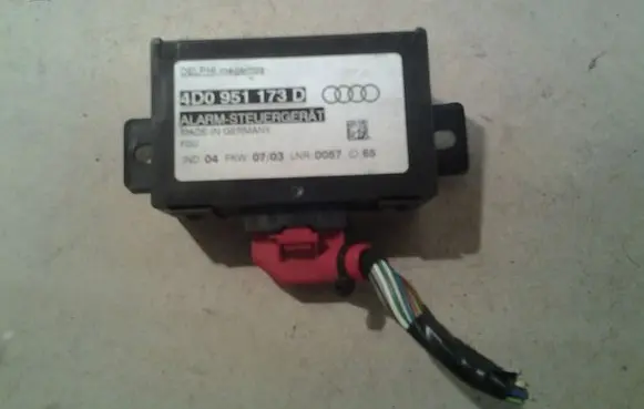 Audi A6 Allroad C5 Alarm control unit/module 4D0951173D