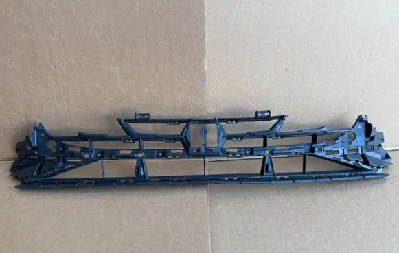 Audi A3 8Y Front bumper lower grill 8Y0807647E
