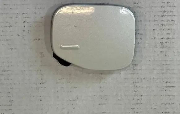 Volvo XC40 Front tow hook cap/cover 31449346