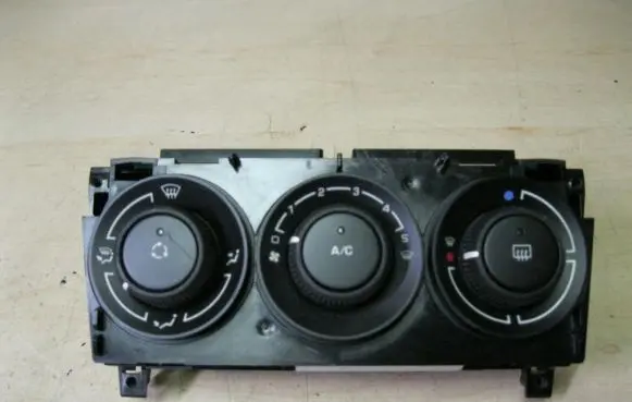 Peugeot 3008 II Climate control unit 6452P1 Y374