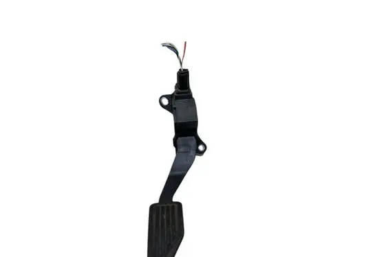 Toyota Yaris Accelerator throttle pedal 781100D160