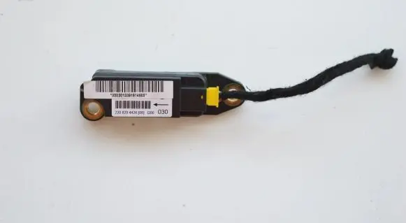 Mercedes-Benz S W220 Airbag deployment crash/impact sensor 2208204426