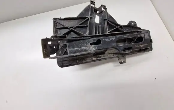 BMW 5 F10 F11 Headlight/headlamp mounting bracket 7200793