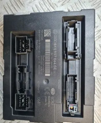 Audi A4 S4 B8 8K Comfort/convenience module 8K0907064GE