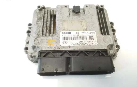 KIA Ceed Engine control unit/module 391112A973 0281019546