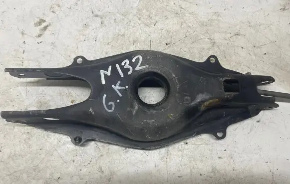 Mercedes-Benz C W204 Rear upper control arm/wishbone