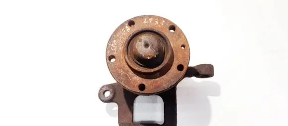 Volkswagen II LT Front wheel hub