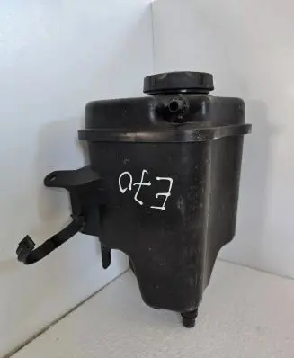 BMW X5 E70 Coolant expansion tank/reservoir 7552546 13177552546