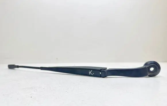 Ford Fusion II Windshield/front glass wiper blade DS7317C495AC
