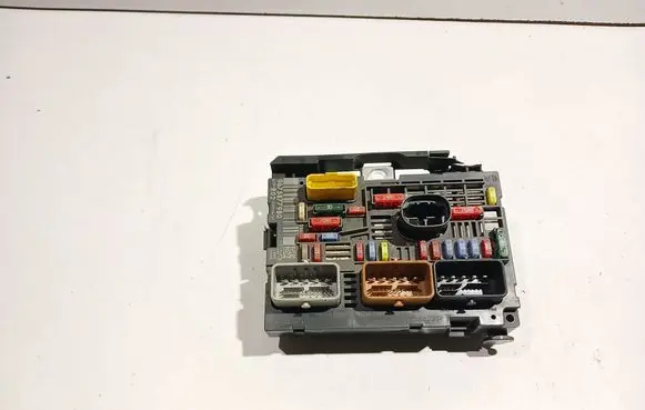 Citroen C4 Grand Picasso BSM Control unit 9675877980