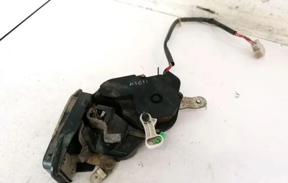 Mazda 626 Rear door lock