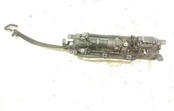 Maserati Levante Air suspension compressor/pump 670039247
