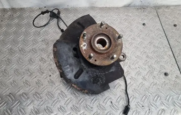 Hyundai ix35 Front wheel hub