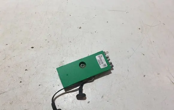 Volvo S80 Aerial antenna amplifier 31260857 28135475