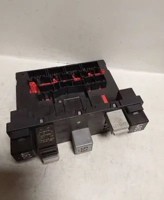 Volkswagen PASSAT B7 Comfort/convenience module 3C0937049D F005V00525