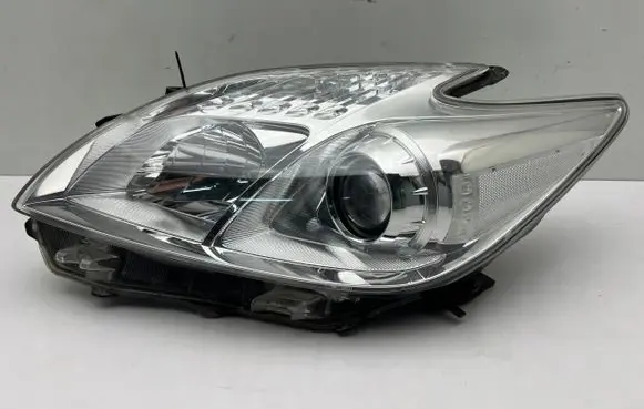 Toyota Yaris Headlight/headlamp PRIUSOO