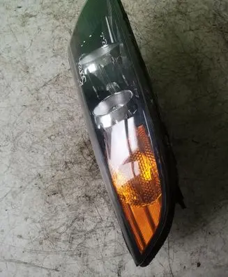 KIA Sorento Headlight/headlamp 921022P090