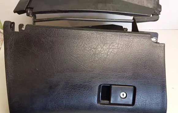 Audi 80 90 S2 B4 Glove box 8A1880302 8A1880307A 8A1863032