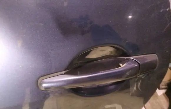 Mitsubishi Grandis Front door exterior handle