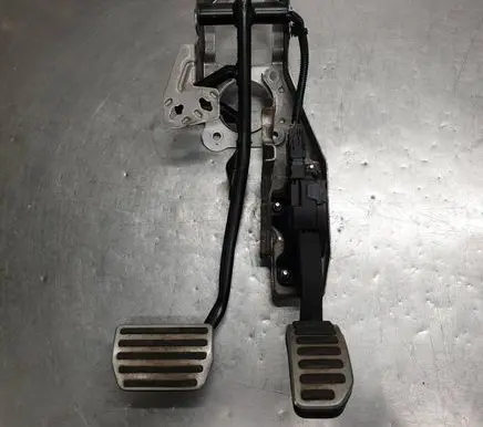 Volvo XC60 Brake pedal 31322138