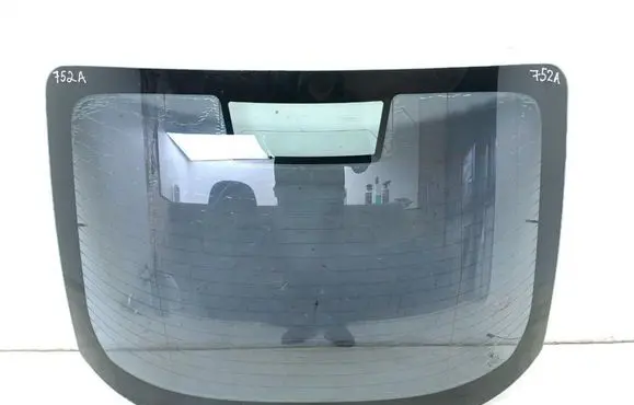 Maserati GranTurismo Rear windscreen/windshield window 43R001582
