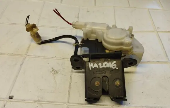 Mazda 6 Tailgate/trunk/boot lock/catch/latch