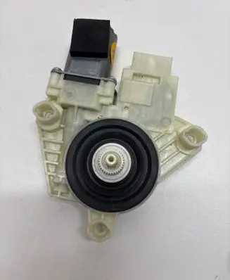 Volkswagen Passat Alltrack Rear door window regulator motor 5Q4959811E 11400210616 A75517110