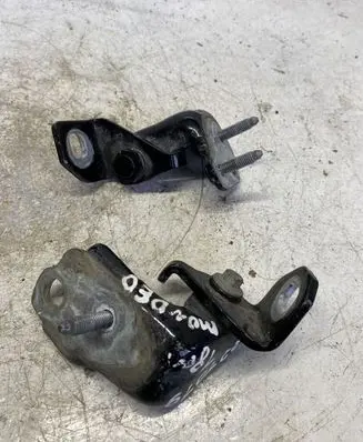 Ford Mondeo MK V Rear door hinge set 