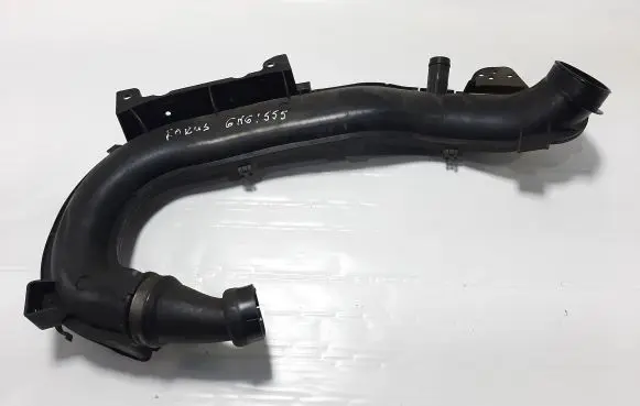 Ford Focus Intercooler hose/pipe AV619C623BD
