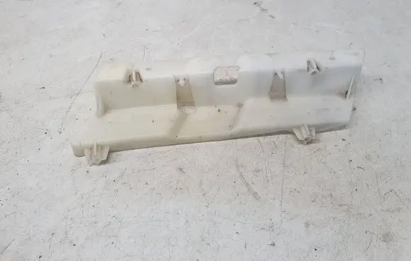 Lexus IS 220D-250-350 Front bumper mounting bracket 5253453010