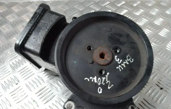 BMW 3 E46 Power steering pump 32417787106