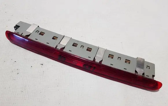 Mercedes-Benz R W251 Third/center stoplight 2518200156FV A2518200156