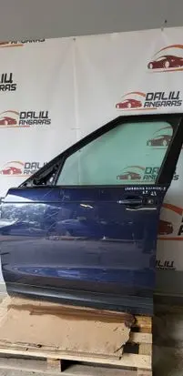 Land Rover Discovery 5 Front door