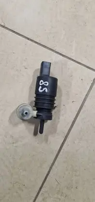 Audi Q7 4L Windscreen/windshield washer pump 1T0955651A 3028143