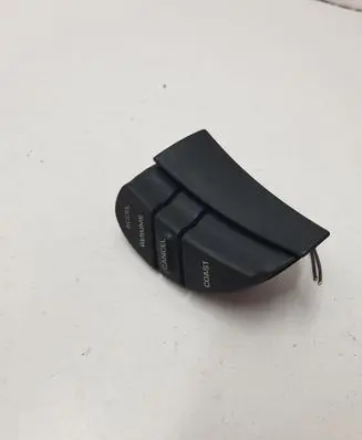 Steering wheel buttons/switches