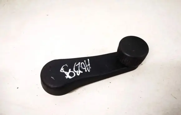 Ford Galaxy Front door window winding handle 1h0837581d