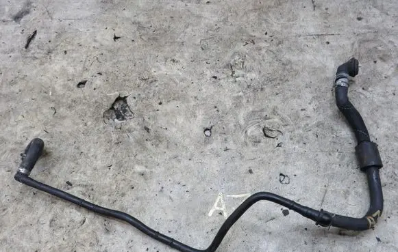 Audi A7 S7 4G Vacuum line/pipe/hose 4G0611931T