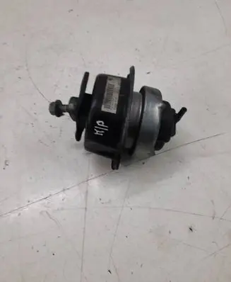 BMW X5 E70 Engine mount bracket P679541701 35420 16004212