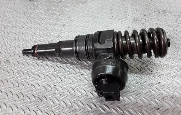 Volkswagen Phaeton Fuel injector 0414720220 07Z130073H