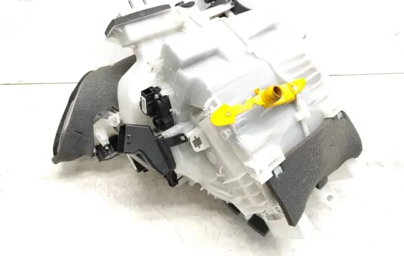 Peugeot 2008 I Interior heater climate box assembly N670731B132 T1009914P 1604161B