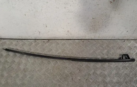 Ford Transit Custom Front door windshield rail 