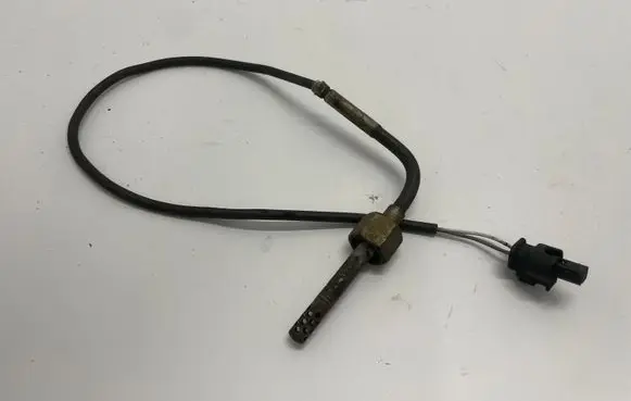 Mercedes-Benz E W212 Exhaust gas temperature sensor A0051537928