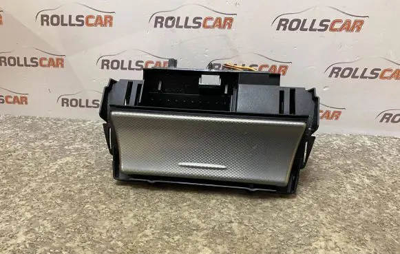 Jaguar S-Type Car ashtray 2R838104822BA 31122E100